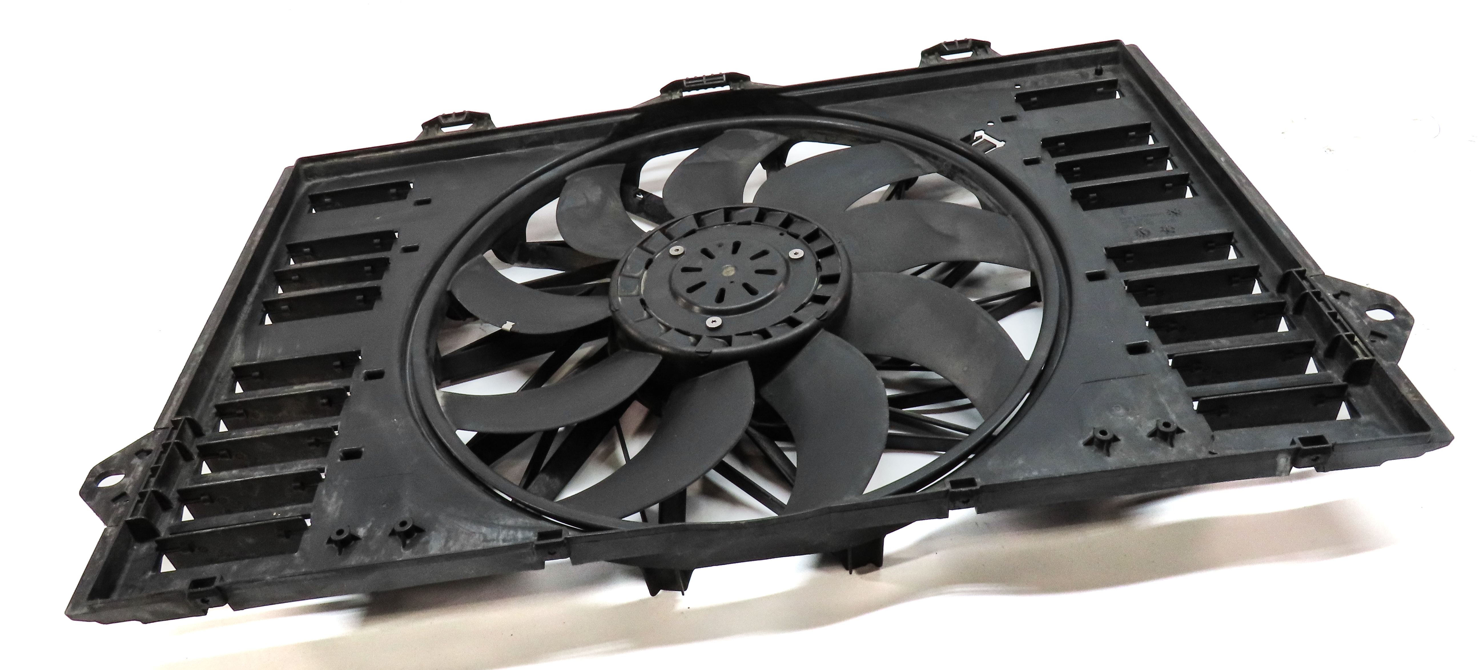 2010-2016 PORSCHE PANAMERA (970 G1) 3.0L 3.6L 4.8L RADIATOR COOLING FAN ASSEMBLY — exact item pictured